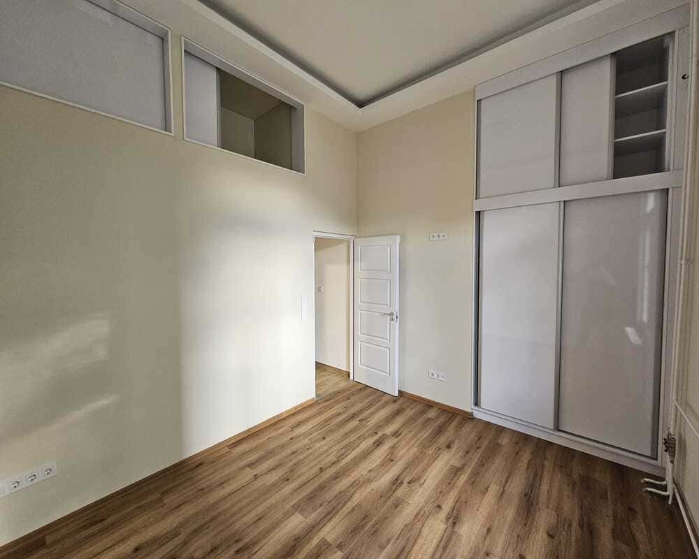 Experience modern urban living at Kiss Ernő Street with RS Konstrukt's latest residential development, offering contemporary design and functionality