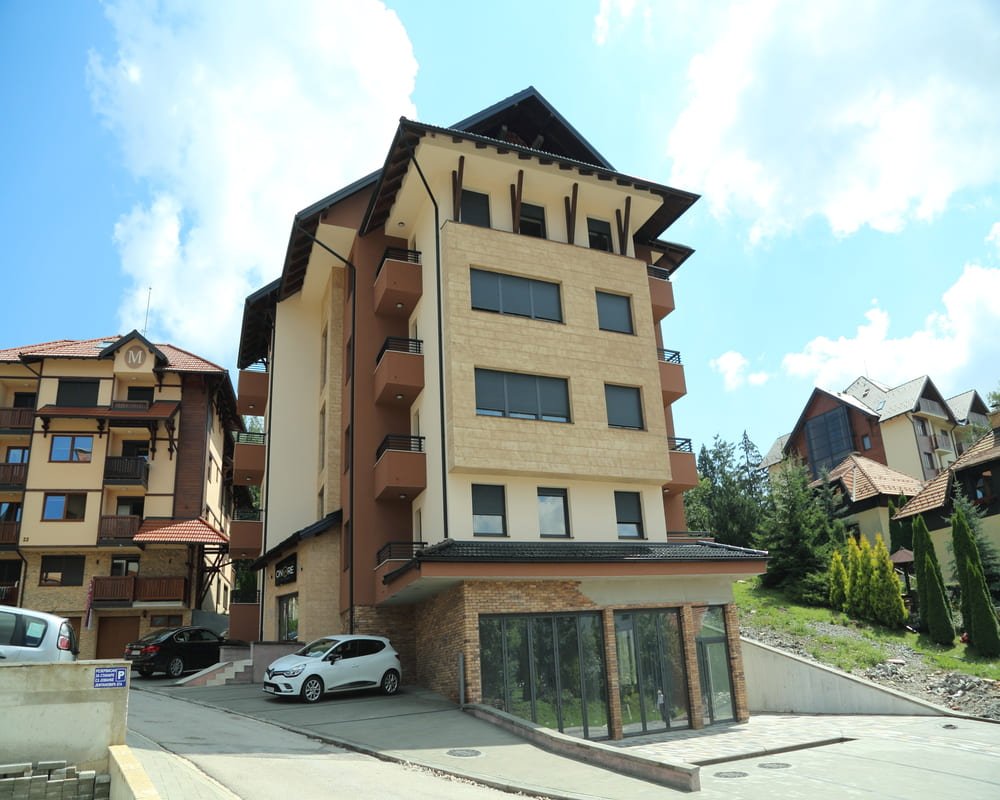 residential contractor near me Hungary